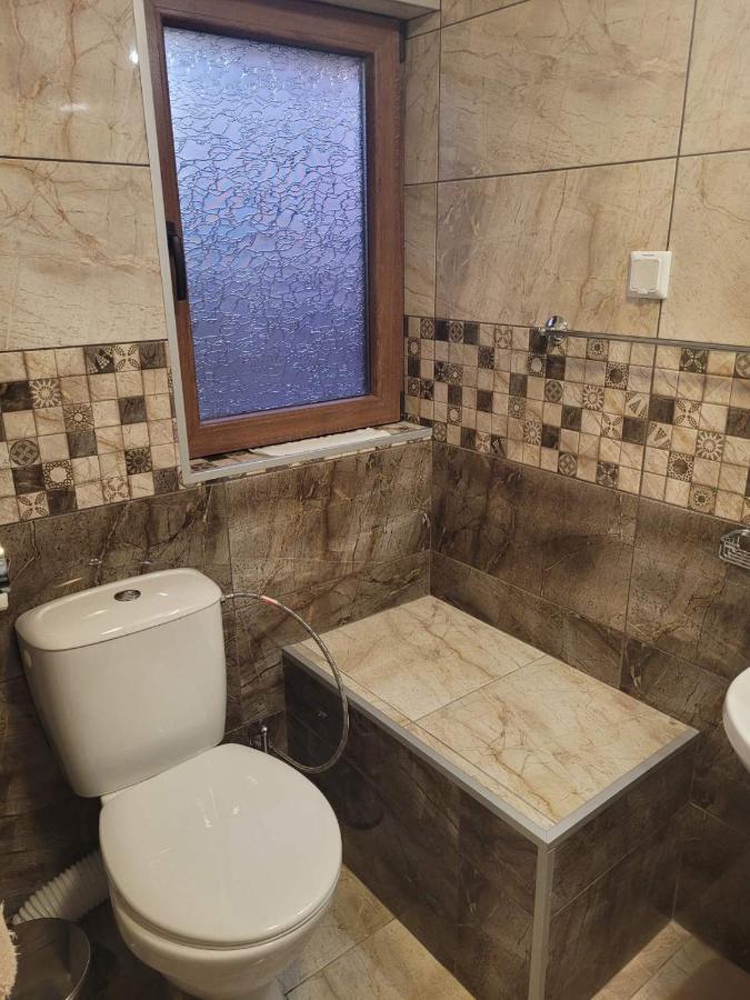 Къща За Гости Феникс Kopriwschtiza Exterior foto